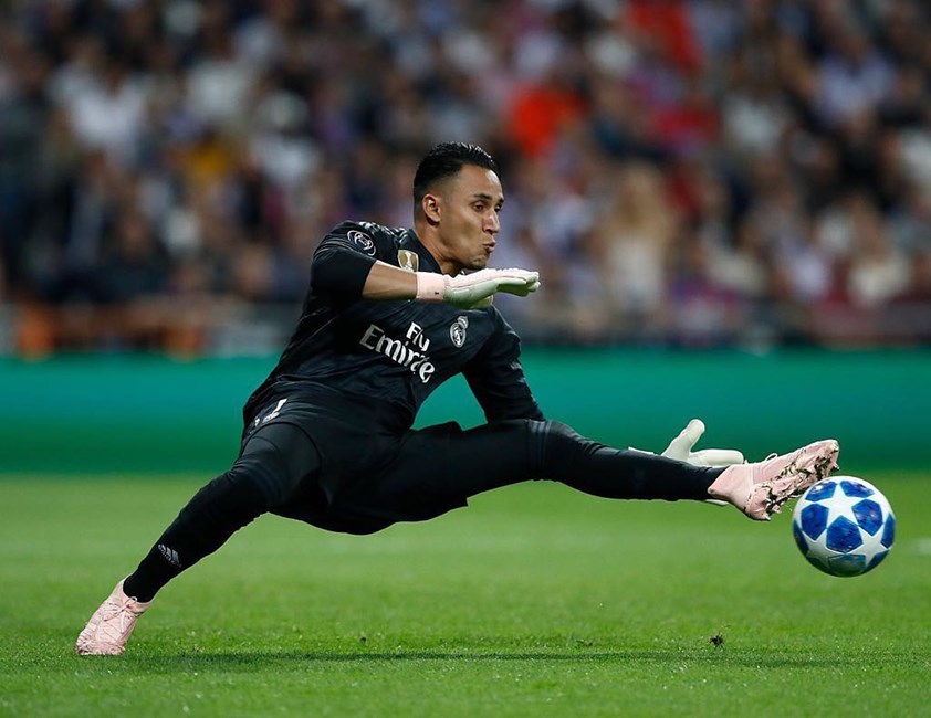 Keylor Navas e Andrea Salas