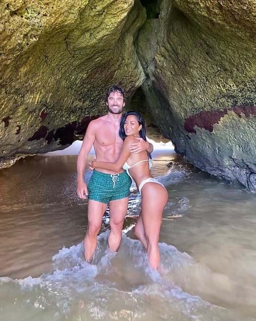 Nicole Scherzinger e o namorado, Thom Evans