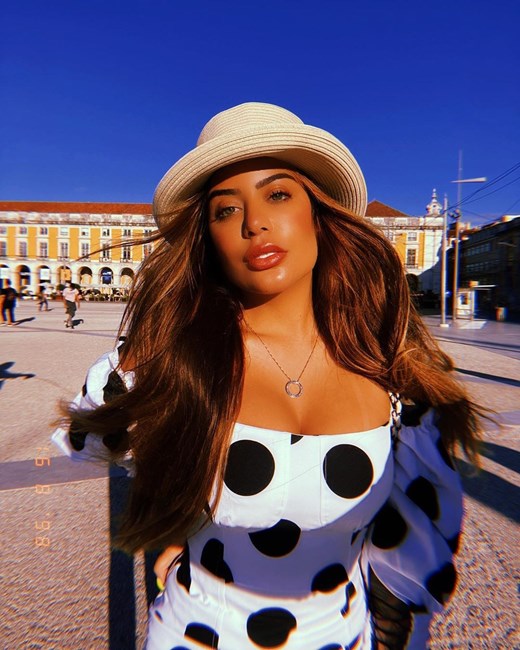 Rafaella Santos