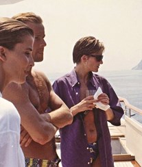 Imagens mostram princesa Diana de férias sem Carlos antes do divórcio