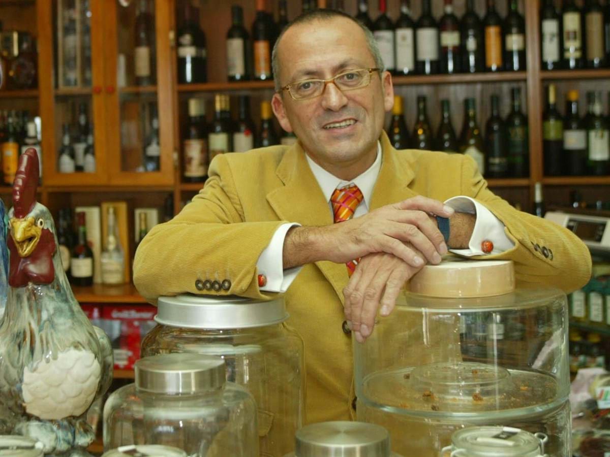 Tribunal Arresta Bens De Restaurante De Manuel Luis Goucha A Ferver Vidas