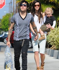 Mulher de Pete Wentz pede divórcio 