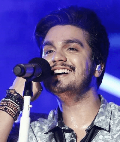 Luan Santana está novamente solteiro