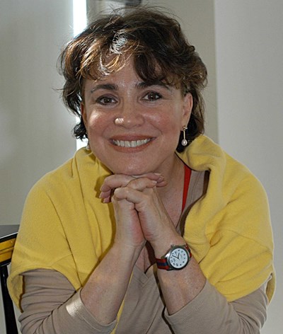 Regina Duarte volta a ser avó