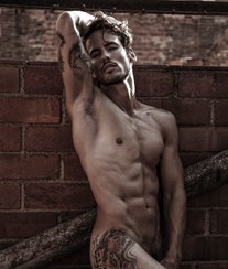 Rodrigo Castelhano muito sensual