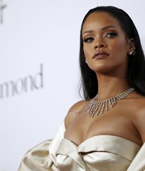 Homem que invadiu casa de Rihanna para ter sexo escapa da prisão