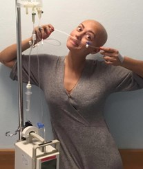 Sofia relata dia de quimioterapia