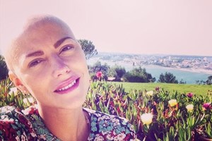 Sofia Ribeiro revoltada com seguidora