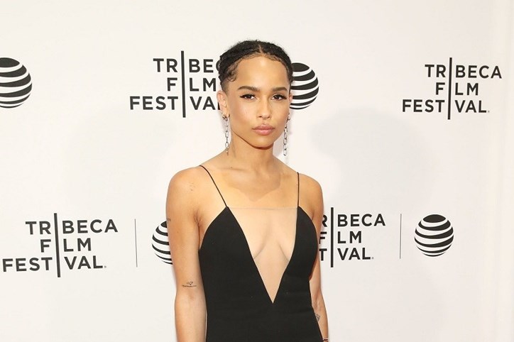 Zoë Kravitz Simples E Elegante Em Estreia Sensualidade Vidas