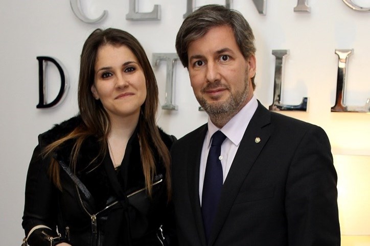 Bruno de Carvalho e a mulher, Cláudia, fizeram dieta e, em conjunto, já perderam cerca de 52 quilos. Agora, recorrem à cirurgia estética