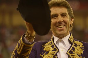 Antonio Ferrera substitui Pablo Hermoso