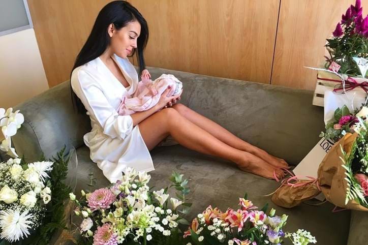 Georgina com a filha Alana