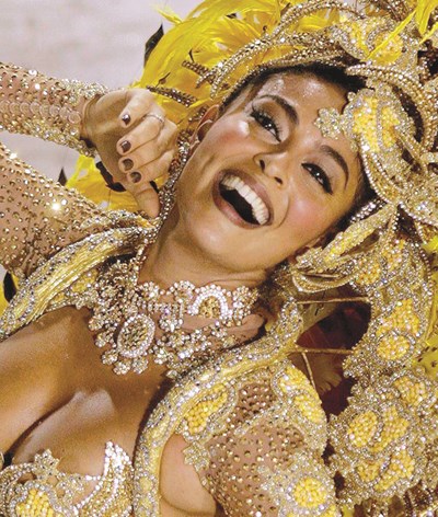 Famosas espalham samba e ousadia no Carnaval do Brasil - a Ferver - Vidas