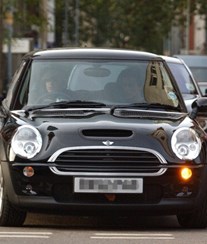 Mini Cooper da Madonna está à venda