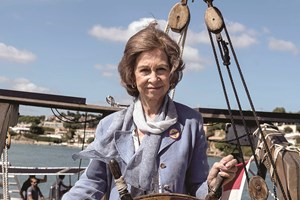 Felipe VI furioso com romance da mãe