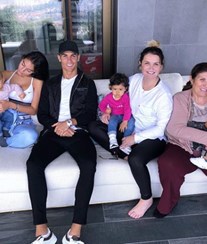 Família de CR7 zangada com a atribuição da Bola de Ouro a outro!