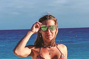 Joana Amaral Dias arrasa nas férias ao sol