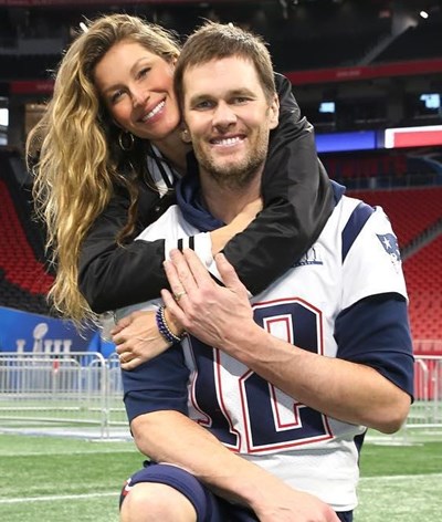 Mulheres dos jogadores da NFL são estrelas nas bancadas