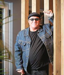 José Cid volta a 'atacar' Tony Carreira e elogia Marco Paulo