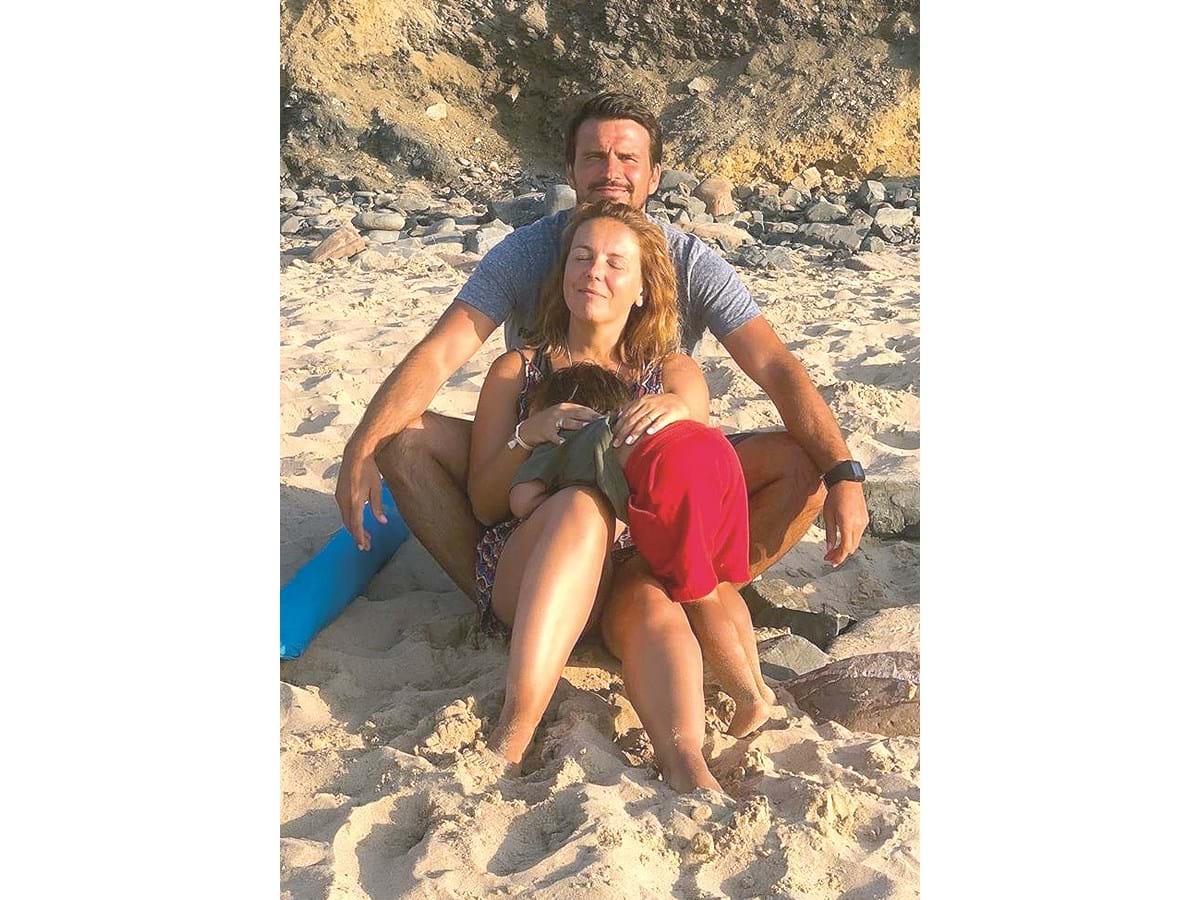 Tania Ribas De Oliveira Descansa Em Familia No Sul Do Pais A Ferver Vidas