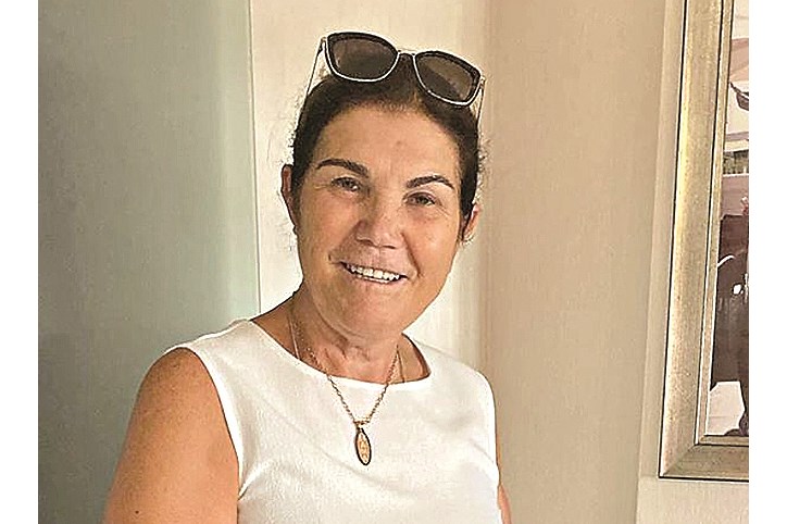 Dolores Aveiro surge visivelmente mais magra