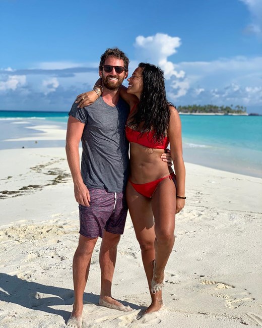 Sofia Ribeiro nas Maldivas com o namorado, João Almeida Henriques