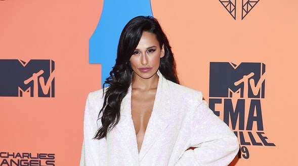Rita Pereira sexy em gala da MTV