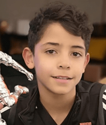 Cristiano Ronaldo "orgulhoso" de mais um troféu do filho