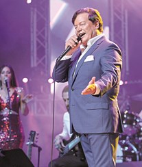 "Cantar é a minha razão de viver": Marco Paulo celebra 75 anos