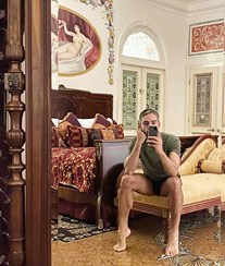 Cláudio Ramos dorme no hotel onde foi assassinado Versace 