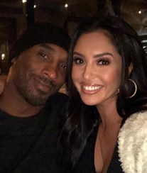 Viúva de Kobe Bryant celebra 20 anos de casamento: "Amo-te agora e para sempre"