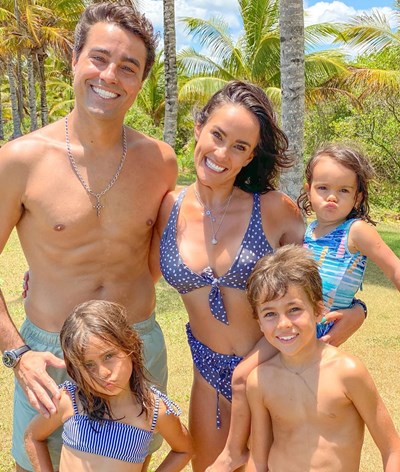 Ricardo Pereira e a mulher em férias de sonho no calor