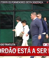 Cristiano Ronaldo com Gio e o filho na Madeira para ver Dolores no hospital