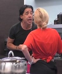 'Big Brother': Pedro Soá perde a cabeça com Teresa e mostra-se agressivo