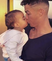 Ronaldo nomeia Alana Martina como sócia da sua empresa
