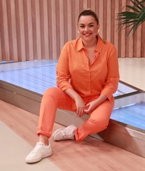 Ana Guiomar protagoniza momento insólito em direto e deixa cair prato no chão