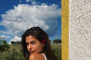 Modelo é o novo amor da atriz Isabela Valadeiro