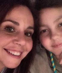 Sara Norte chora a morte da irmã de 14 anos
