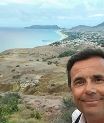 Jorge Gabriel apresenta a 'Praça da Alegria' um dia depois da morte do pai 