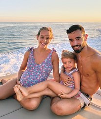 Bruno Fernandes descansa no Algarve antes de aumentar família