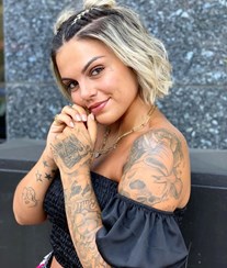 Fanny Rodrigues compara personagens de 'Festa é Festa' com os seus pais