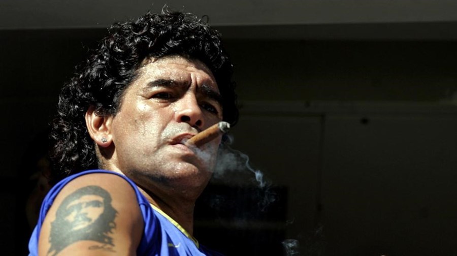 Maradona: A vida de uma lenda em imagens