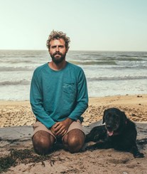 João Manzarra enfrenta Pedro Teixeira e Fernando Mendes