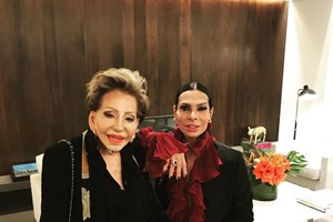José Castelo Branco vai vestir-se de noiva para renovar os votos de casamento com Betty Grafstein