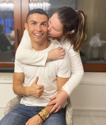 Família visita Cristiano Ronaldo em Itália: "Tanto tempo depois voltei a abraçar-te"