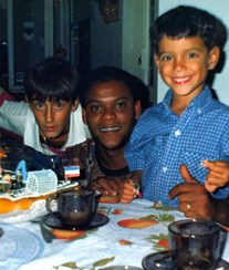 Daniel Oliveira chora morte do "tio" vítima da Covid-19: "Dele, tive sempre amor"