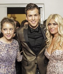 David Carreira declara-se à mãe para a apoiar no luto pela irmã Sara: “A mulher mais importante da minha vida”