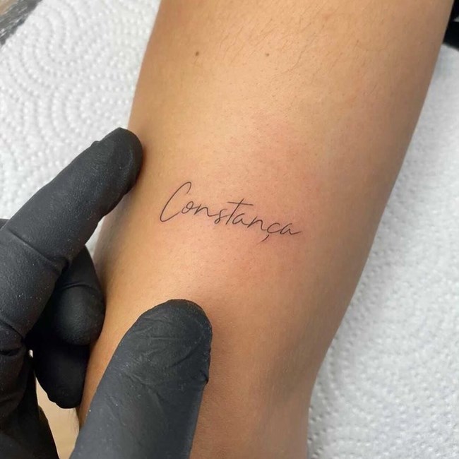 Tatuagem que a irmã fez para Constança Braddell