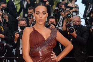 Georgina Rodríguez desespera por subir ao altar