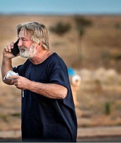 Investigação a diretora morta por Baldwin acidentalmente aponta "desleixo"